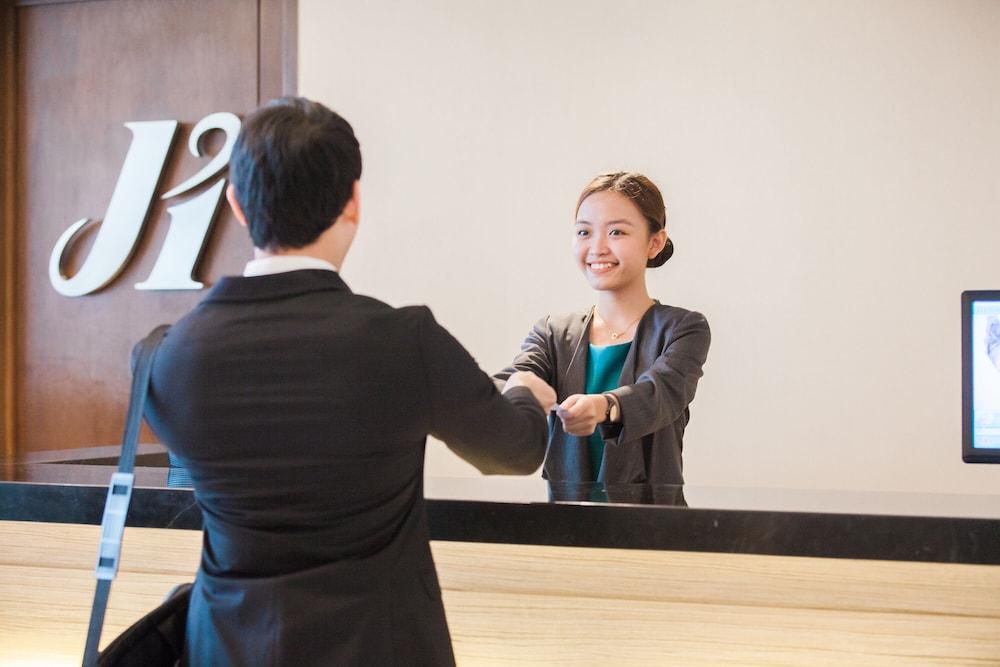 Jinjiang Inn - Makati Makati City Exteriér fotografie